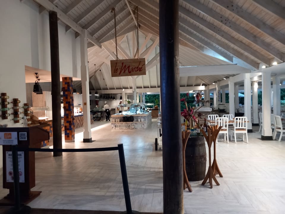 Gastro Viva V Samana by Wyndham – Adults Only