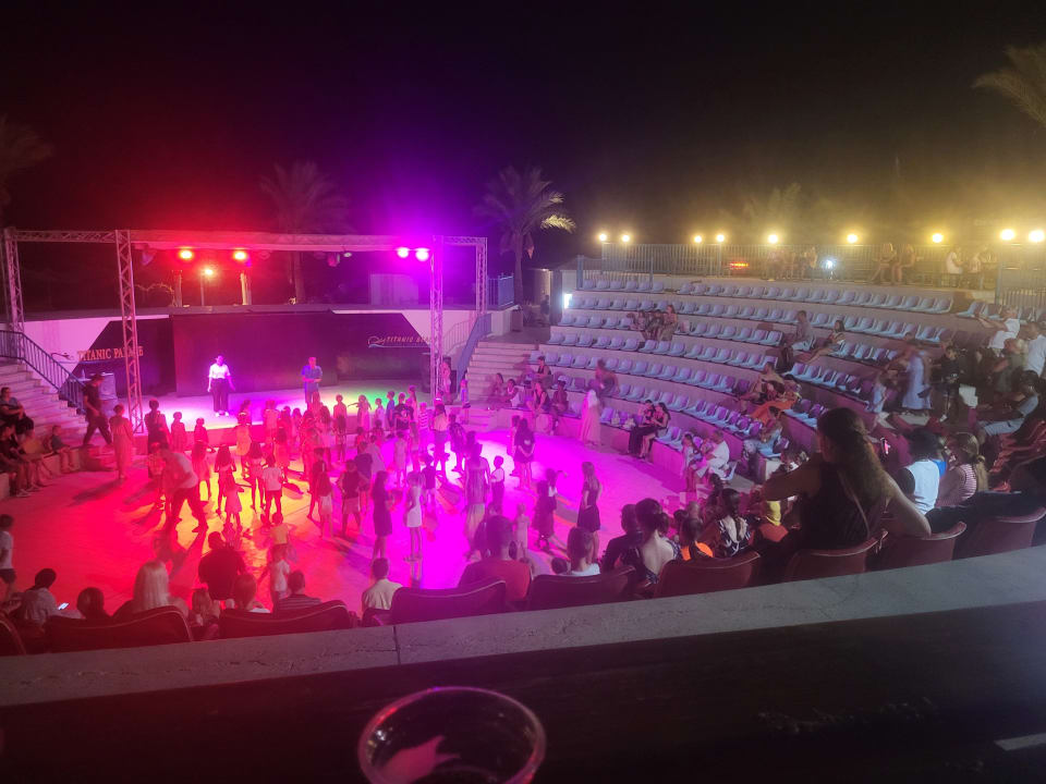 Sport & Freizeit Hotel Titanic Palace