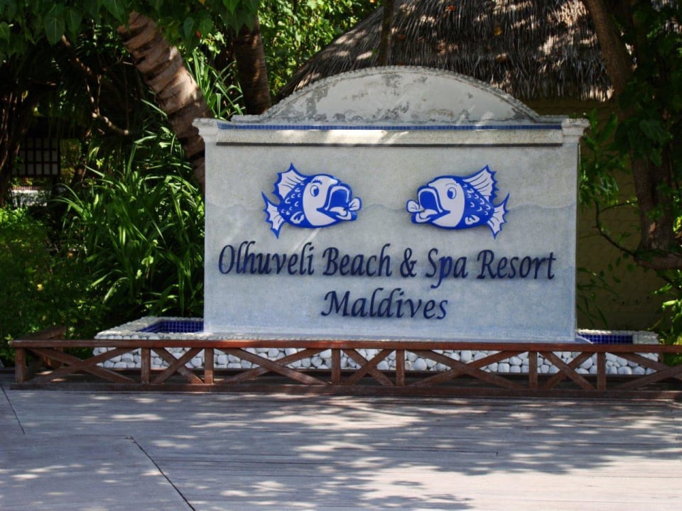 Eingang Sun Siyam Olhuveli