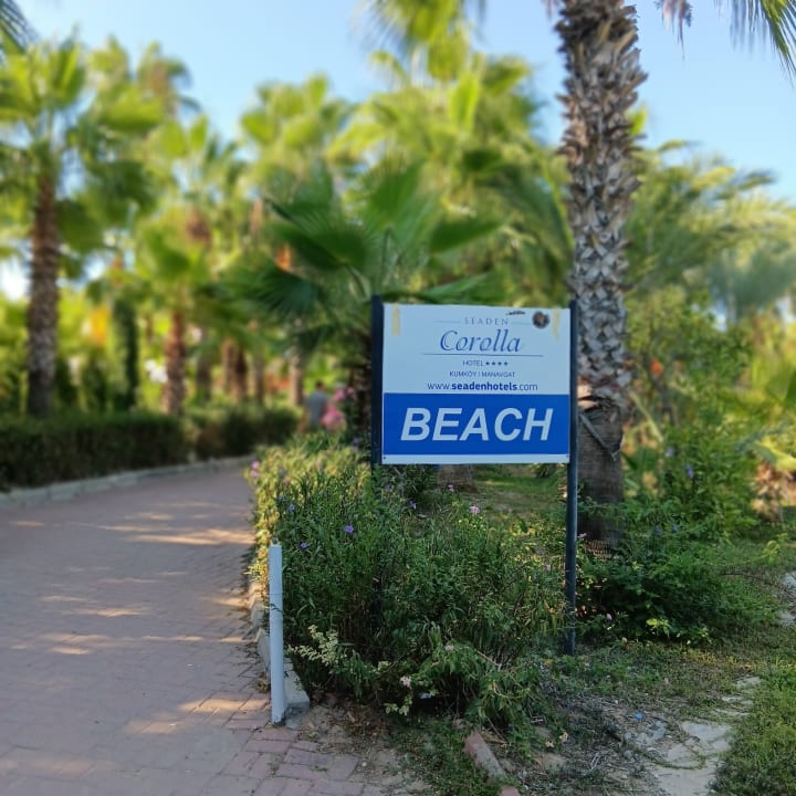 Strand Seaden Corolla Hotel