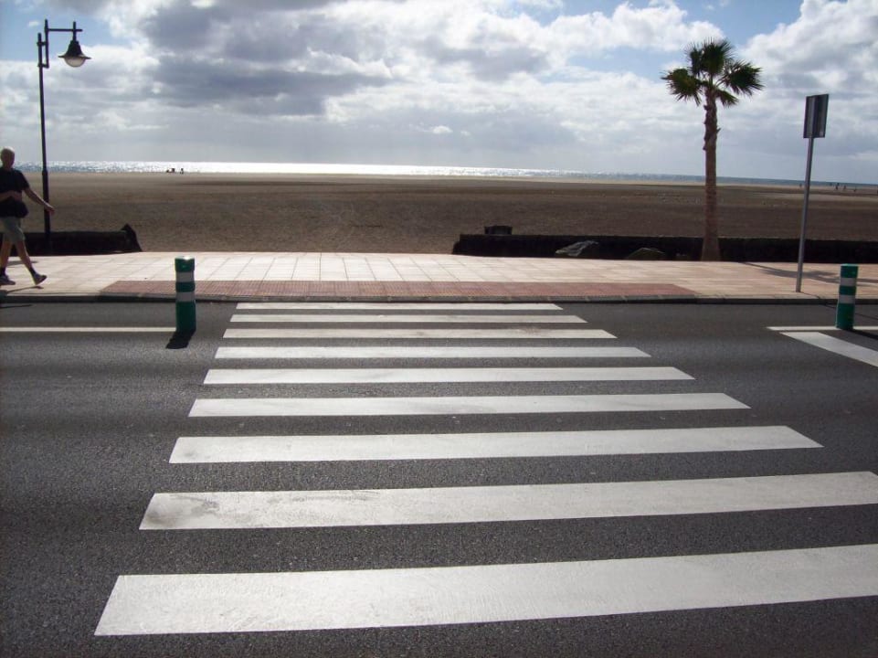 Strand vorm Hotel Aparthotel Costa Mar