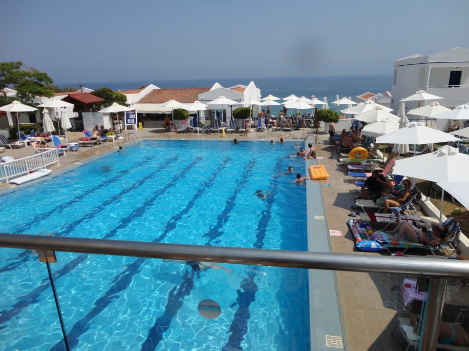 Blick von der Terrasse der Bar AluaSoul Zakynthos - Adults only