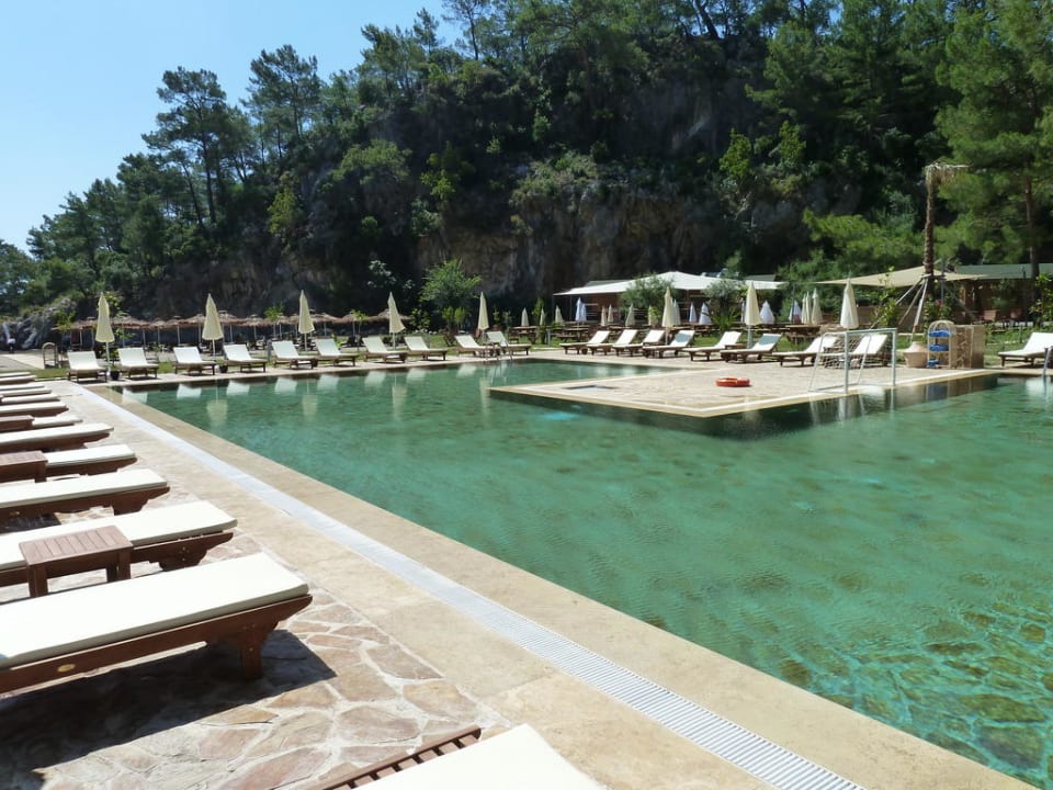 Lagoon-Pool am Strand TUI BLUE Seno - Adults Only