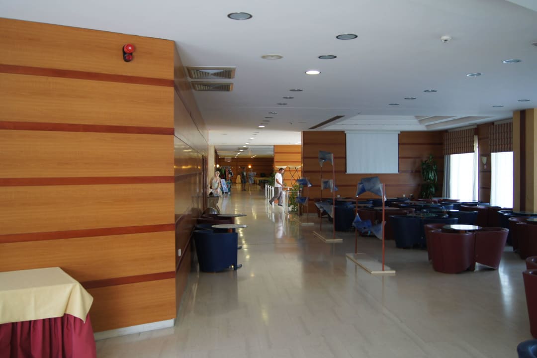 Hier wurde u.a. die Weltmeisterschaften 2014 übertragen Hotel Calypso Beach