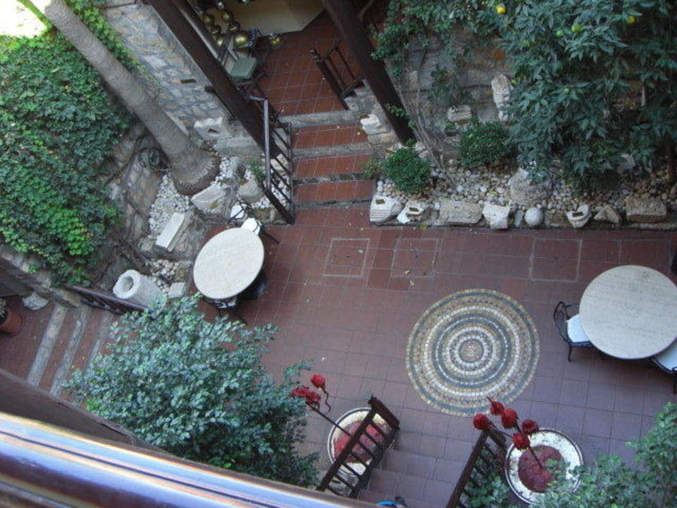 Patio von oben Alp Pasa Hotel - Special Class