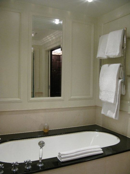 Badewanne Breidenbacher Hof