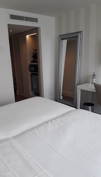 Zimmer NH Collection Köln Mediapark