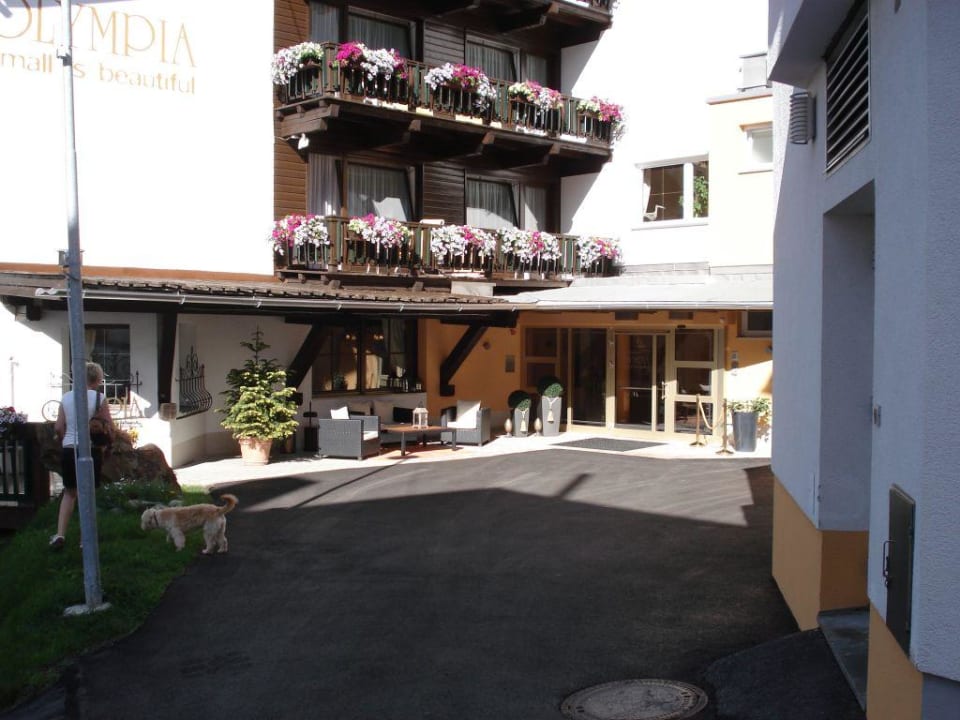 Neuer Eingangsbereich Hotel Olympia Hotel Olympia