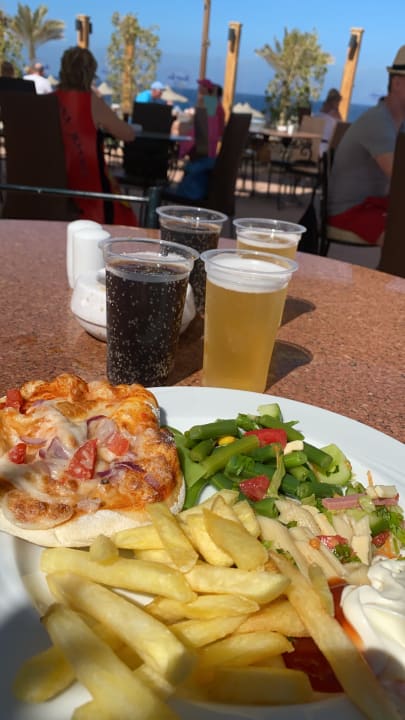 Gastro Three Corners Sea Beach Resort