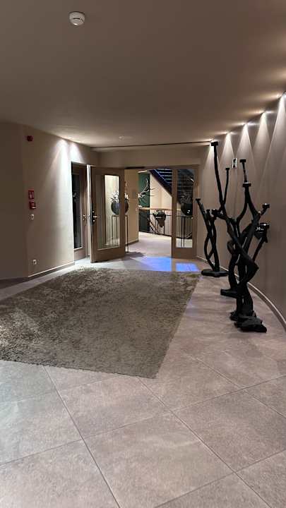 Lobby Hotel Chalet Mirabell