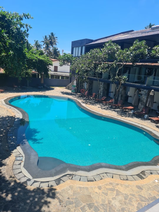 Pool Earl’s Reef Beruwala