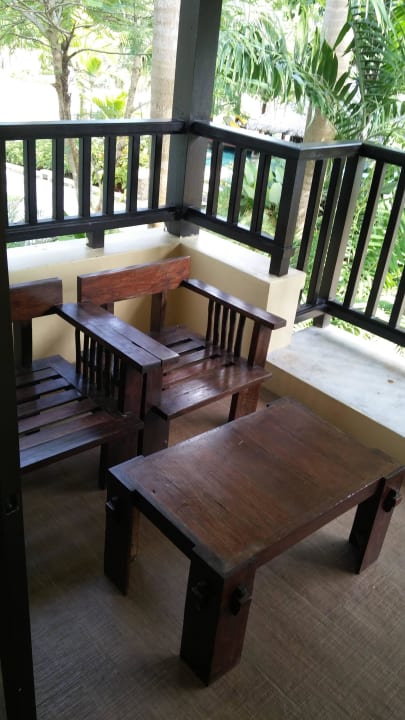 Balkon (leider ohne Kissen) Centara Koh Chang Tropicana Resort