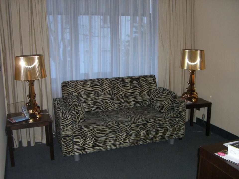 Wohnbereich Relexa Hotel Bellevue Hamburg