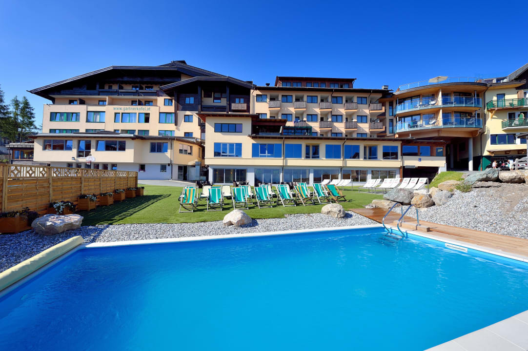 Außenansicht Hotel Gartnerkofel