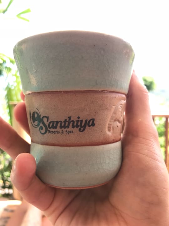 Eiswürfel bestellen und genießen Santhiya Koh Phangan Resort & Spa