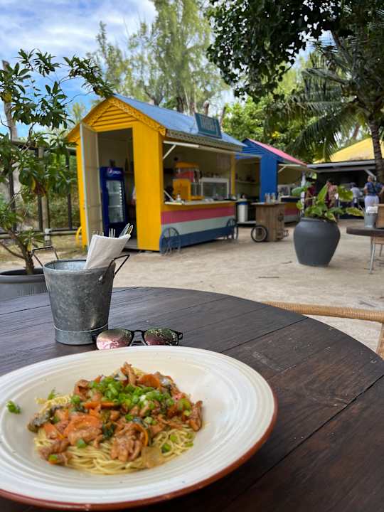 Gastro Lagoon Attitude - Adults only