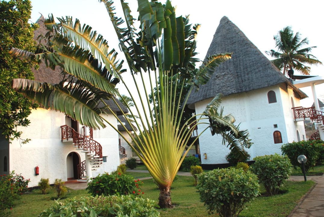 Wunderschöne Gartenanlage Neptune Paradise Beach Resort & Spa