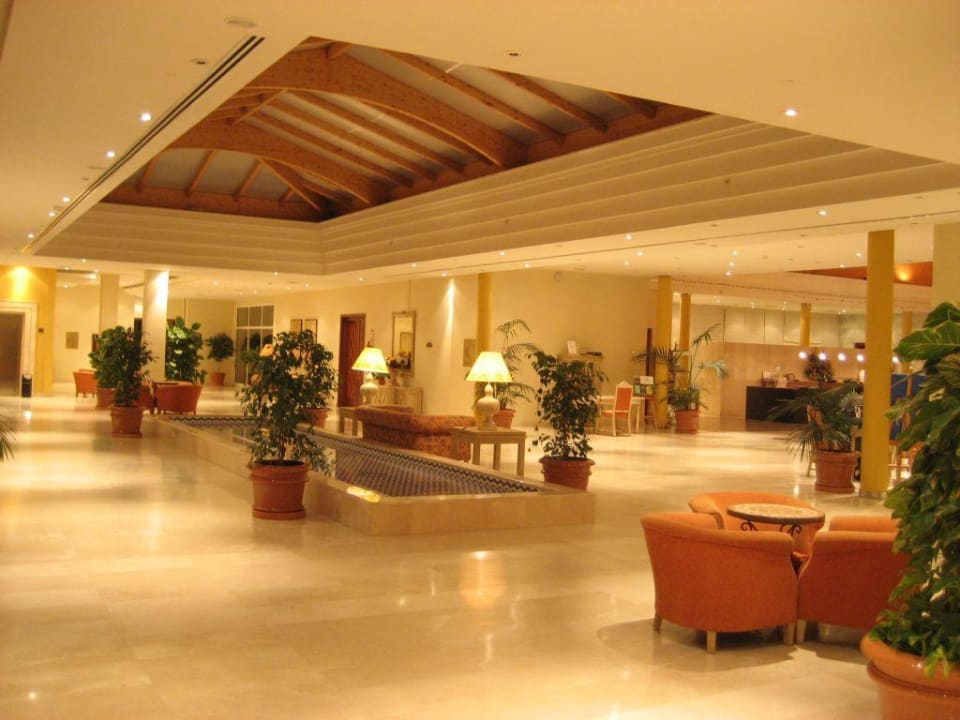 Lobby Valentin Sancti Petri
