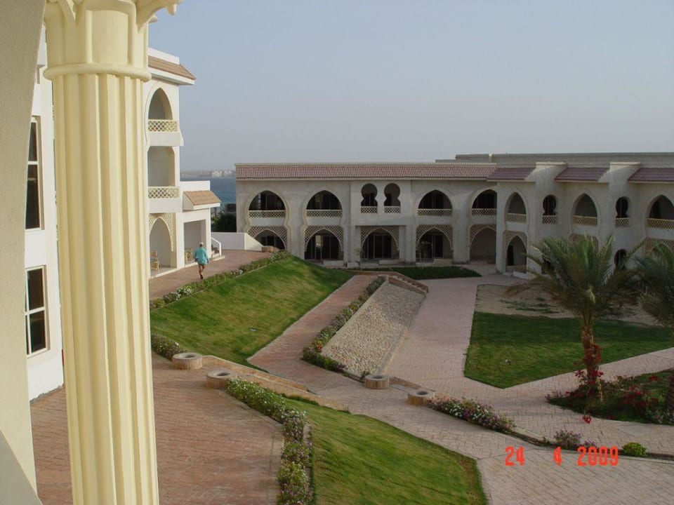 April 2009 Old Palace Resort Sahl Hasheesh