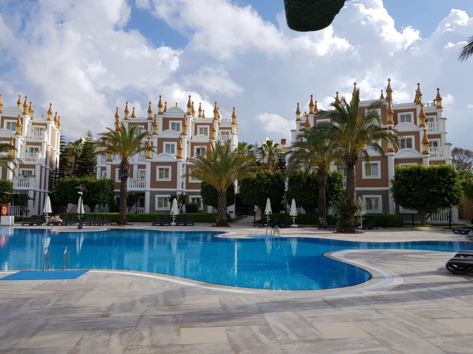 Außenansicht Kamelya Aishen Club