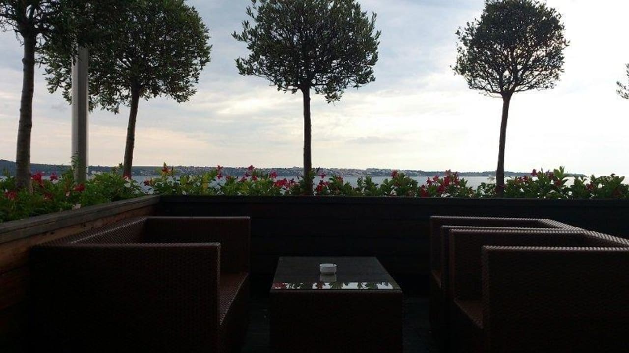 Panorama-Terrasse "Grand Garden" Grand Hotel Bernardin