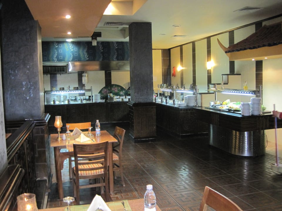 Chinese Pickalbatros Alf Leila Wa Leila Resort - Neverland Hurghada