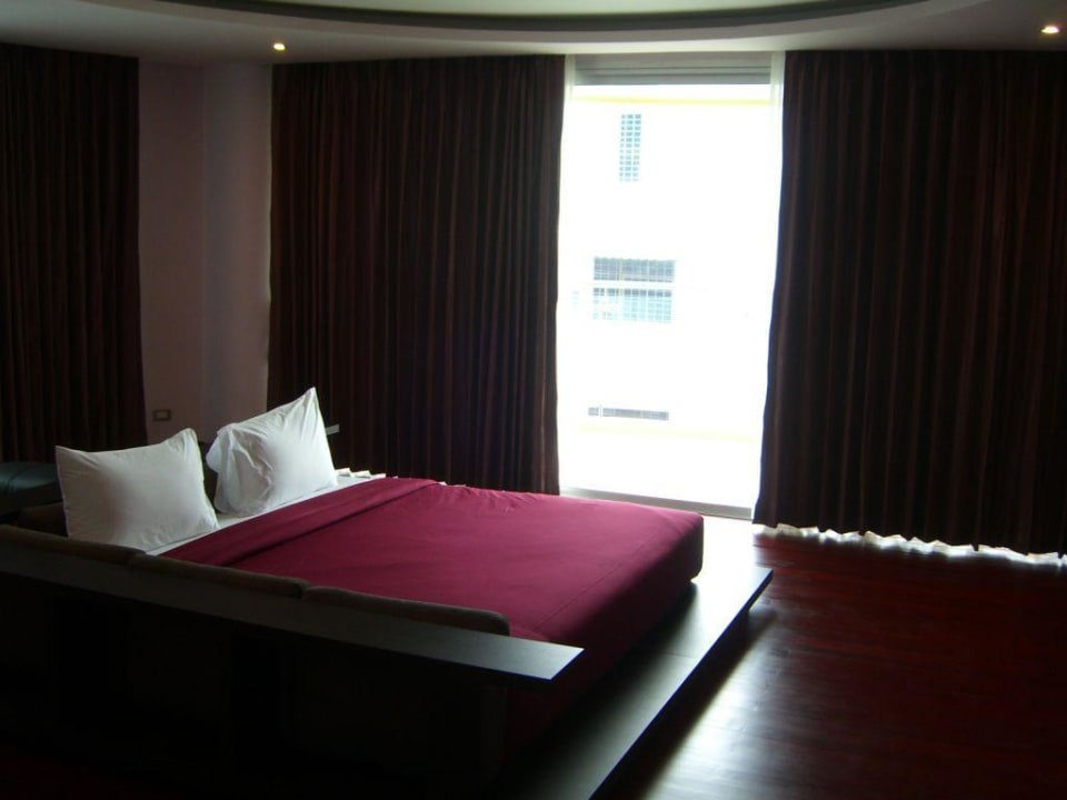 Master Bedroom Seven Place Executive Residence