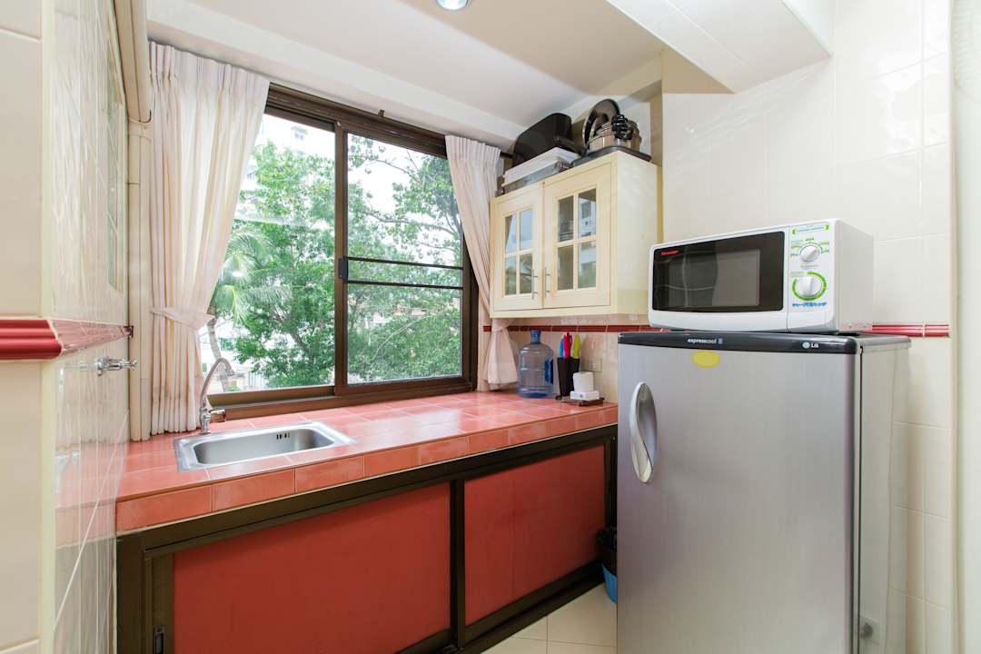 Zimmer Patong Studio Apartments