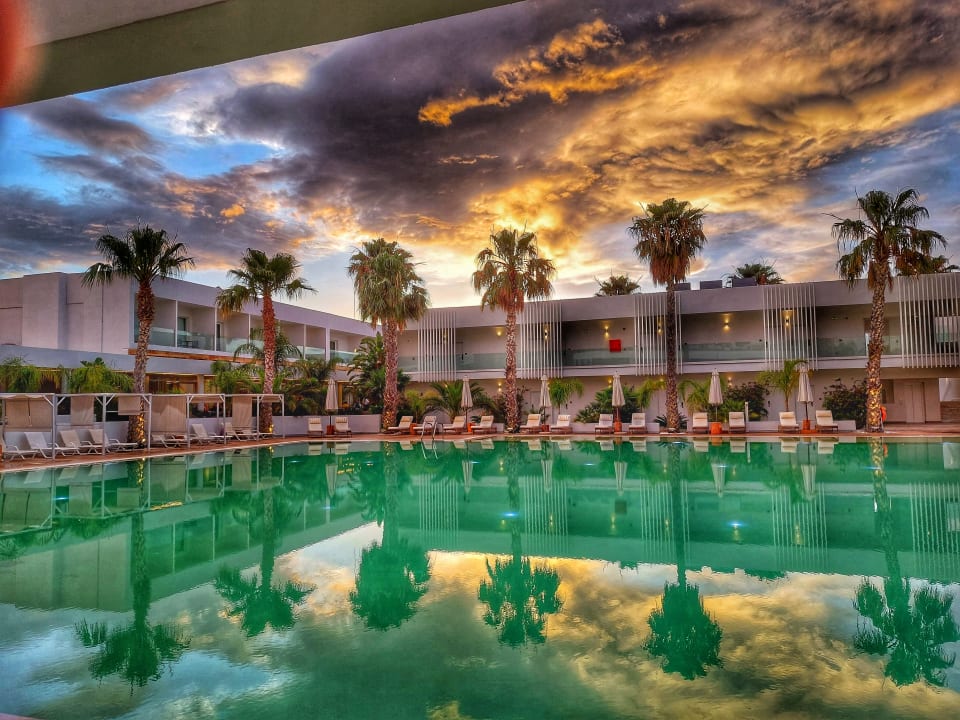 Außenansicht White Dreams Resort & Anex