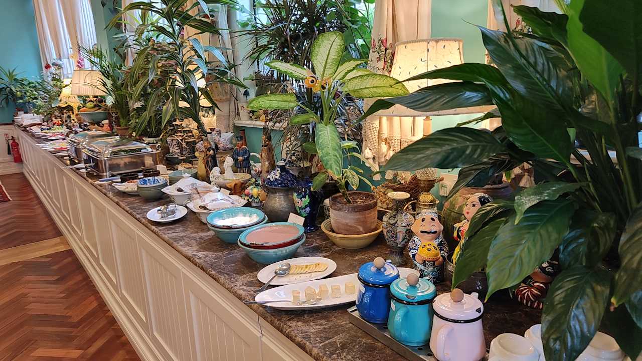 Gastro Limehouse Library Hotel