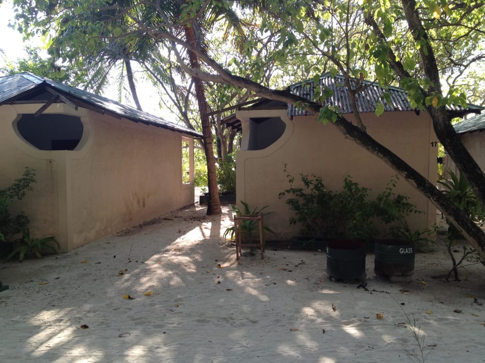 Bungis Öffnung=Bad Summer Island Maldives