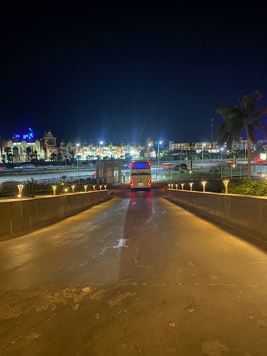 Außenansicht SUNRISE Crystal Bay Resort