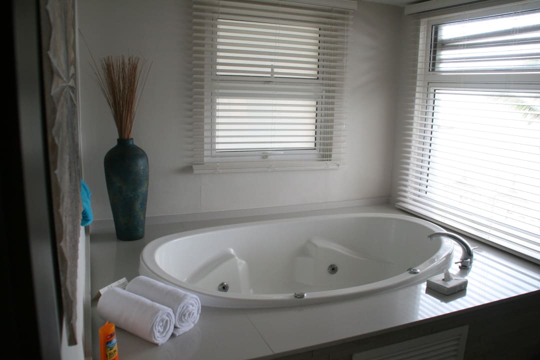 Whirlpool im Badezimmer Solana Beach Mauritius