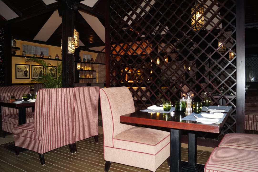 Gastro Miramar Al Aqah Beach Resort