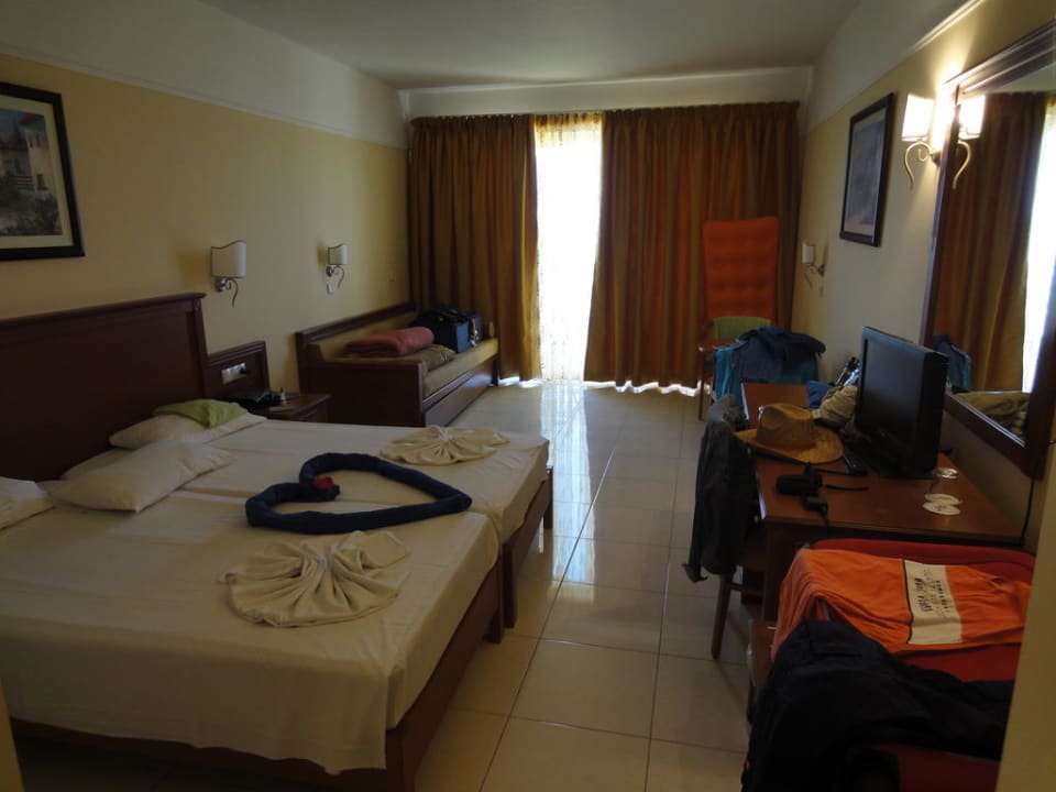 Unser Reich Vantaris Palace