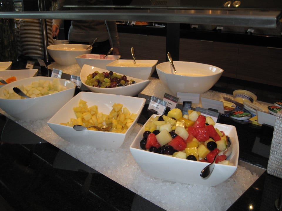 Obstsalat etc. Van der Valk Hotel Düsseldorf