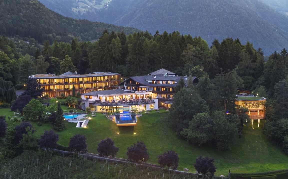 Außenansicht Hotel Der Waldhof