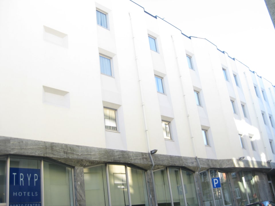 Außenansicht TRYP Porto Centro Hotel
