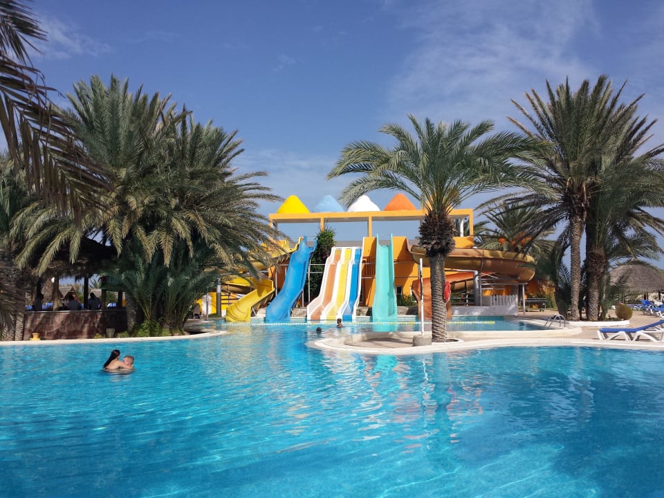 Poolanlage mit Rutschen Caribbean World Thalasso Djerba