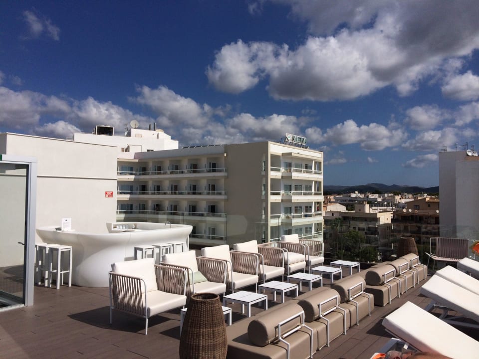 Dachterrasse Kyrat Amarac