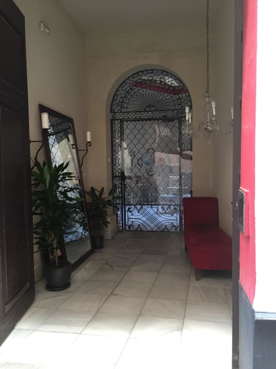Eingang  Hostal Callejon del Agua