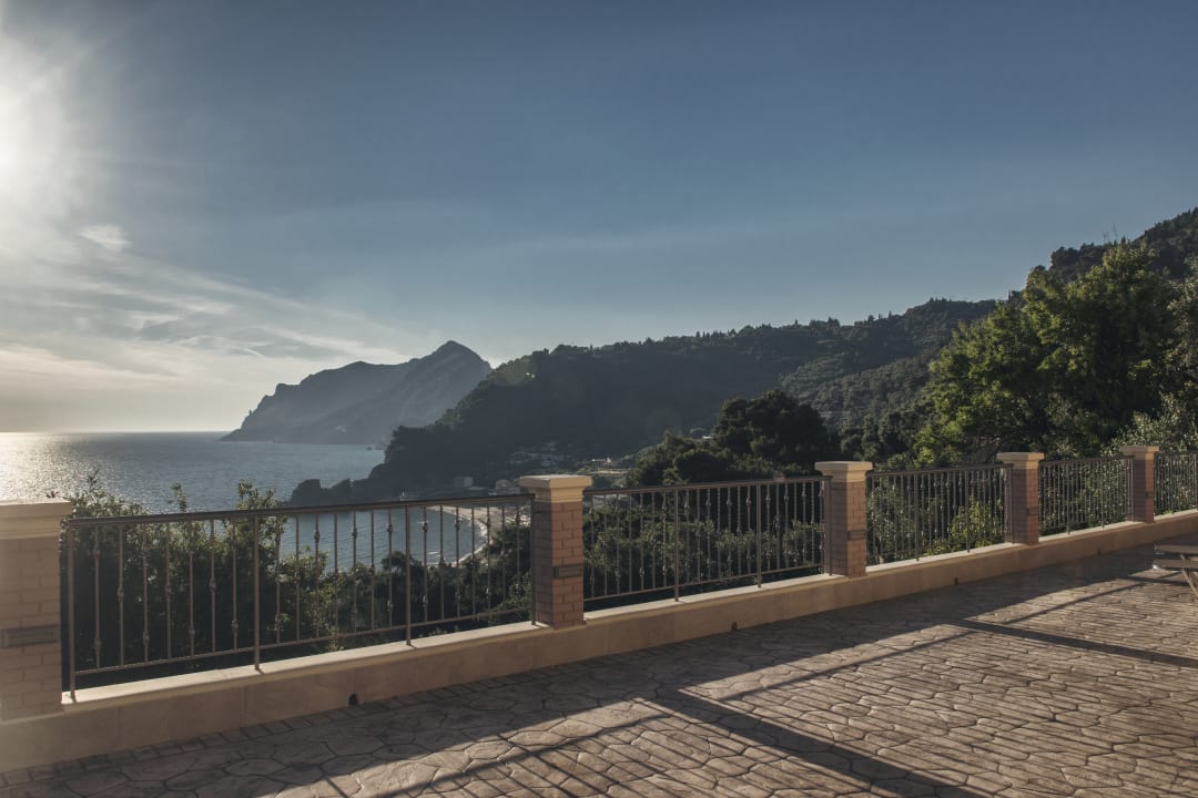 Außenansicht Bella Vista Apartments Pelekas