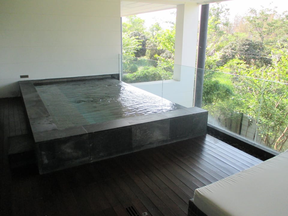 Pool mit Zimmer Cape Nidhra Hotel Hua Hin