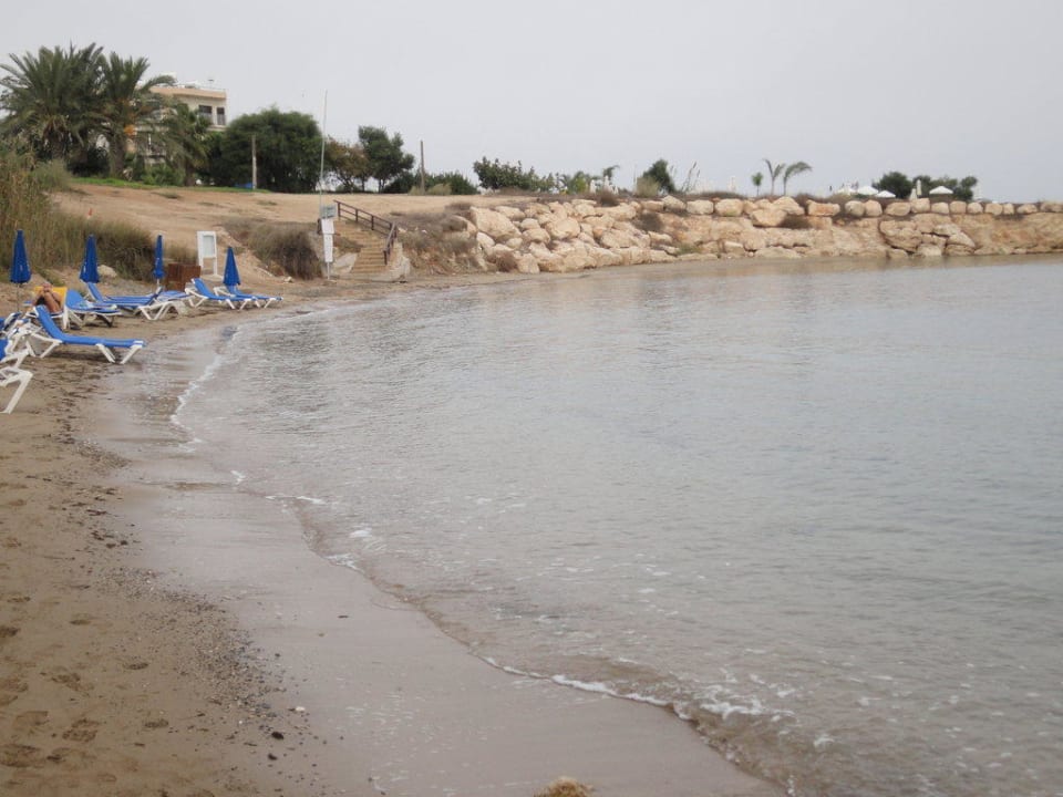 Strand Crystal Springs Beach Hotel