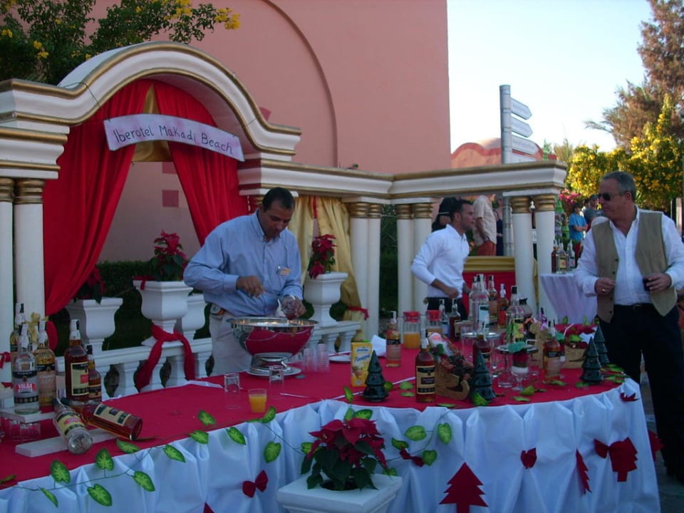 Weihnachtsparade am 24.12.2010 - so feiert Makadi Jaz Makadi Oasis Resort