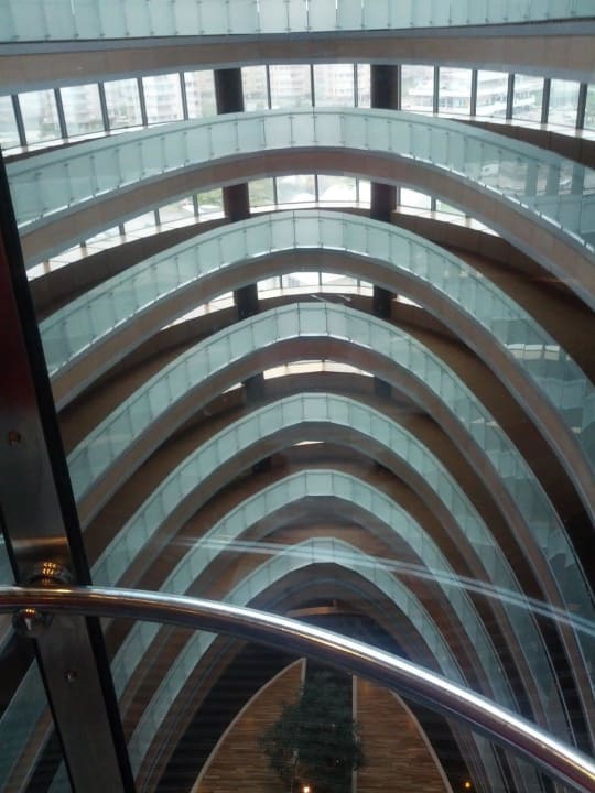 Lobby in de lift Royal Wings Hotel