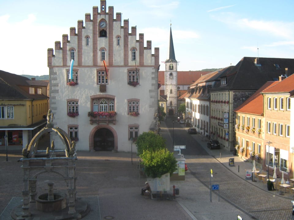 Fensterblick Hotel garni Stadtcafé