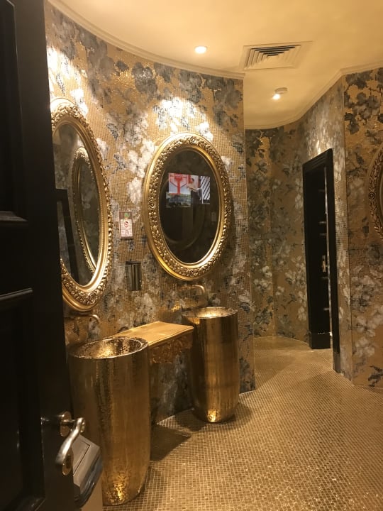 Sonstiges Azura Deluxe Resort & Spa Hotel