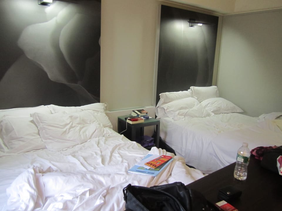 2-Bettzimmer (1 Bett ist ca. 1,20 breit) Paramount Hotel Times Square