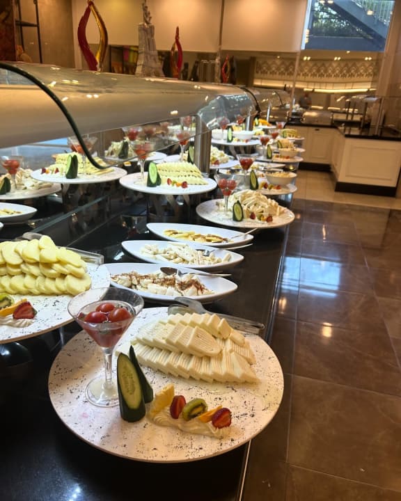 Gastro Well Palace Side